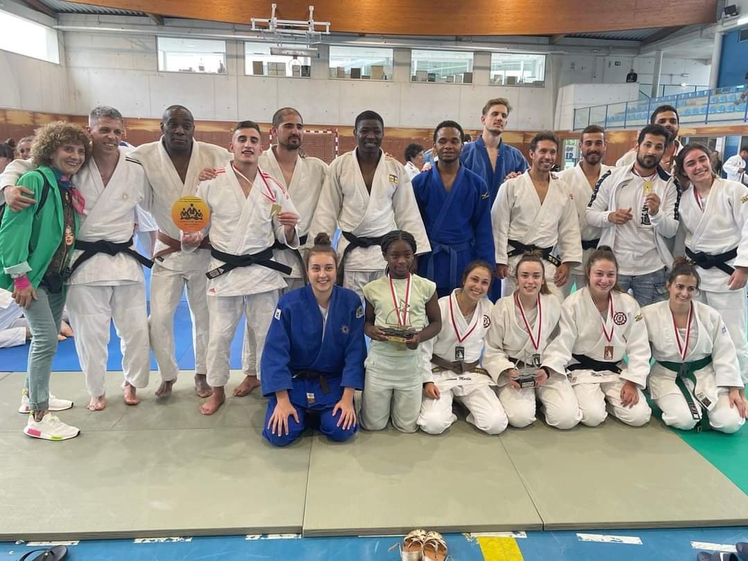Campeones del Torneo de Judo Bansander en Bizkaia