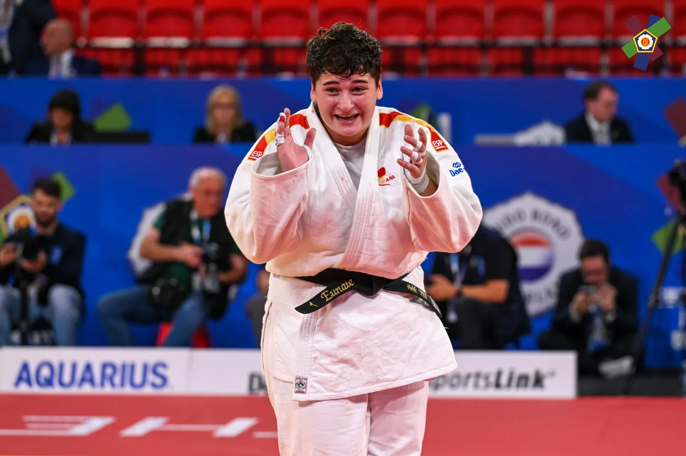 Judoka de Bizkaia en un torneo en La Haya